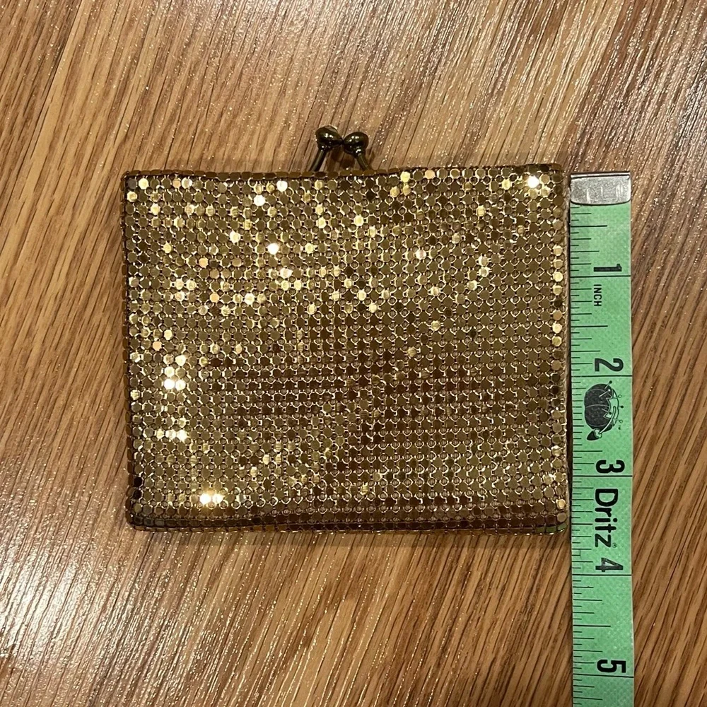Vintage Duramesh Gold Metal Mesh‎ Rhinestone Double-Kiss Billfold Wallet - Picture 8 of 9